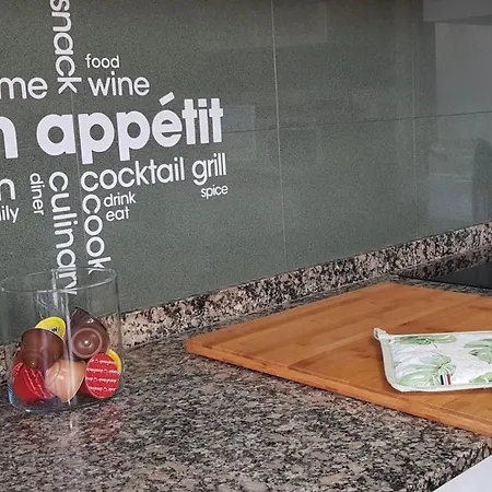 Piso Miracies- Wifi- Parking- Vistas Ria De Apartment *